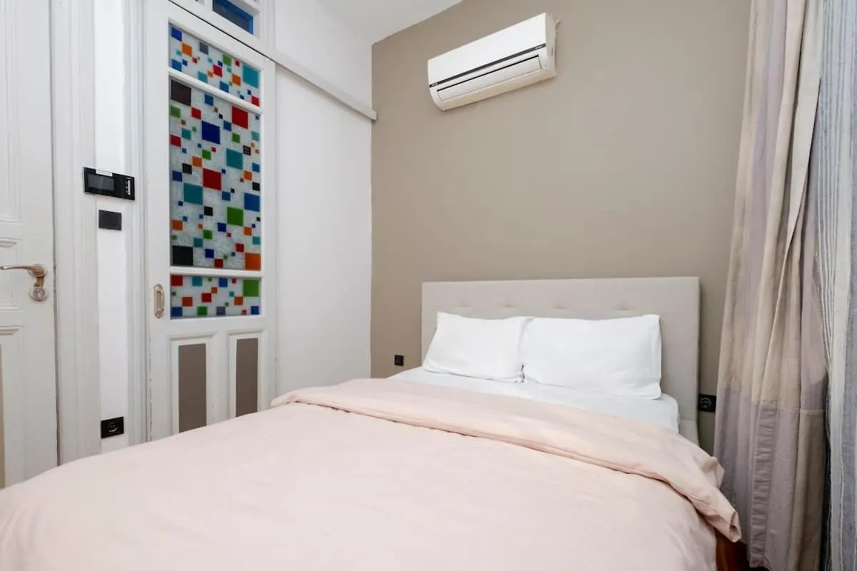 Cosy Historical Flat Apartment Istanbul